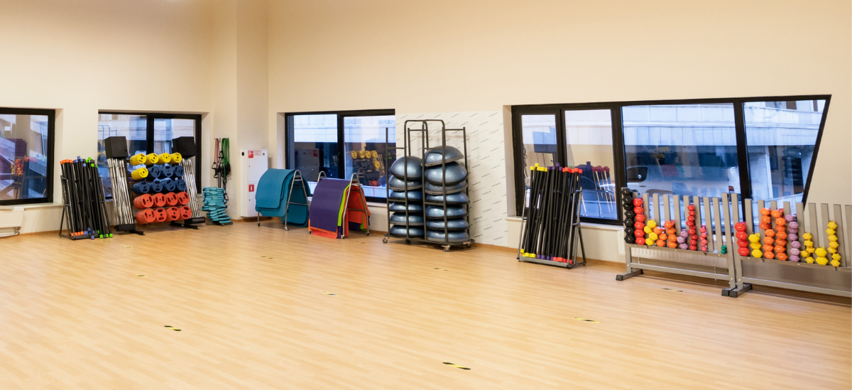 Фитнес хаус в нижнем в цветах