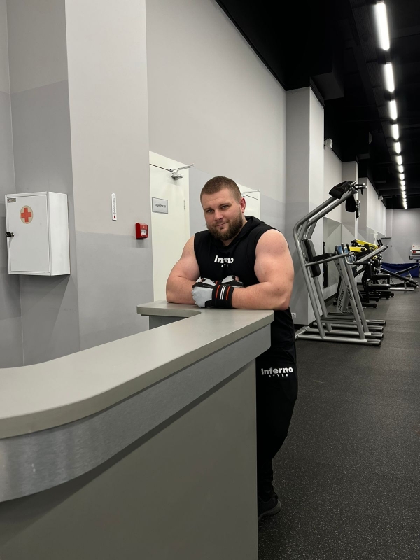 Дмитрий Лобыничев